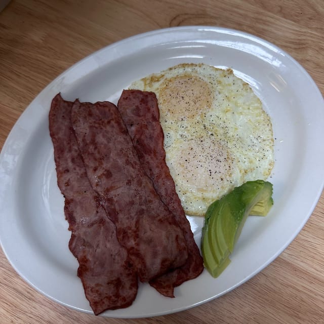 Eggs with Turkey Bacon.